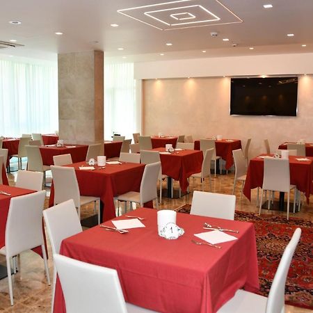 Hotel Playa Бібіоне Екстер'єр фото