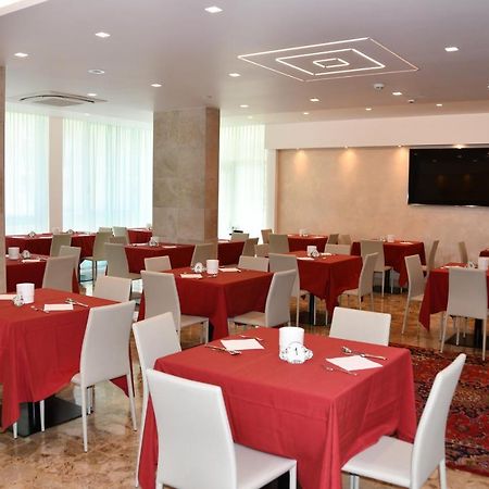 Hotel Playa Бібіоне Екстер'єр фото